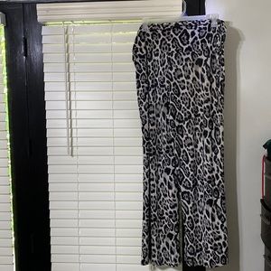 3x black white leopard print pants